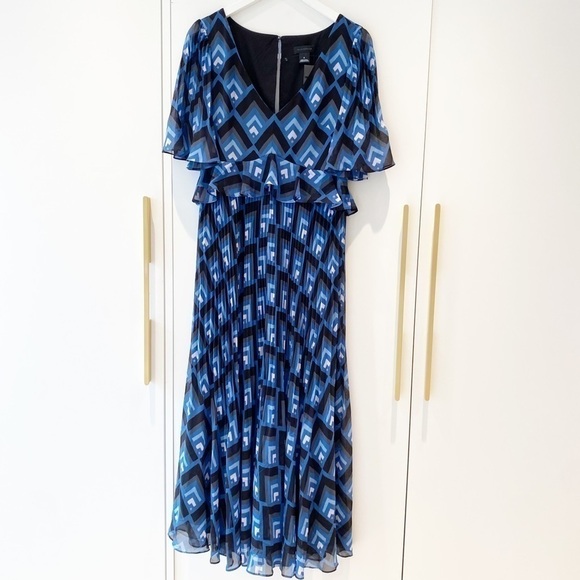 BNWT Club Monaco Gostanzah Geo Print Dress - Picture 4 of 12